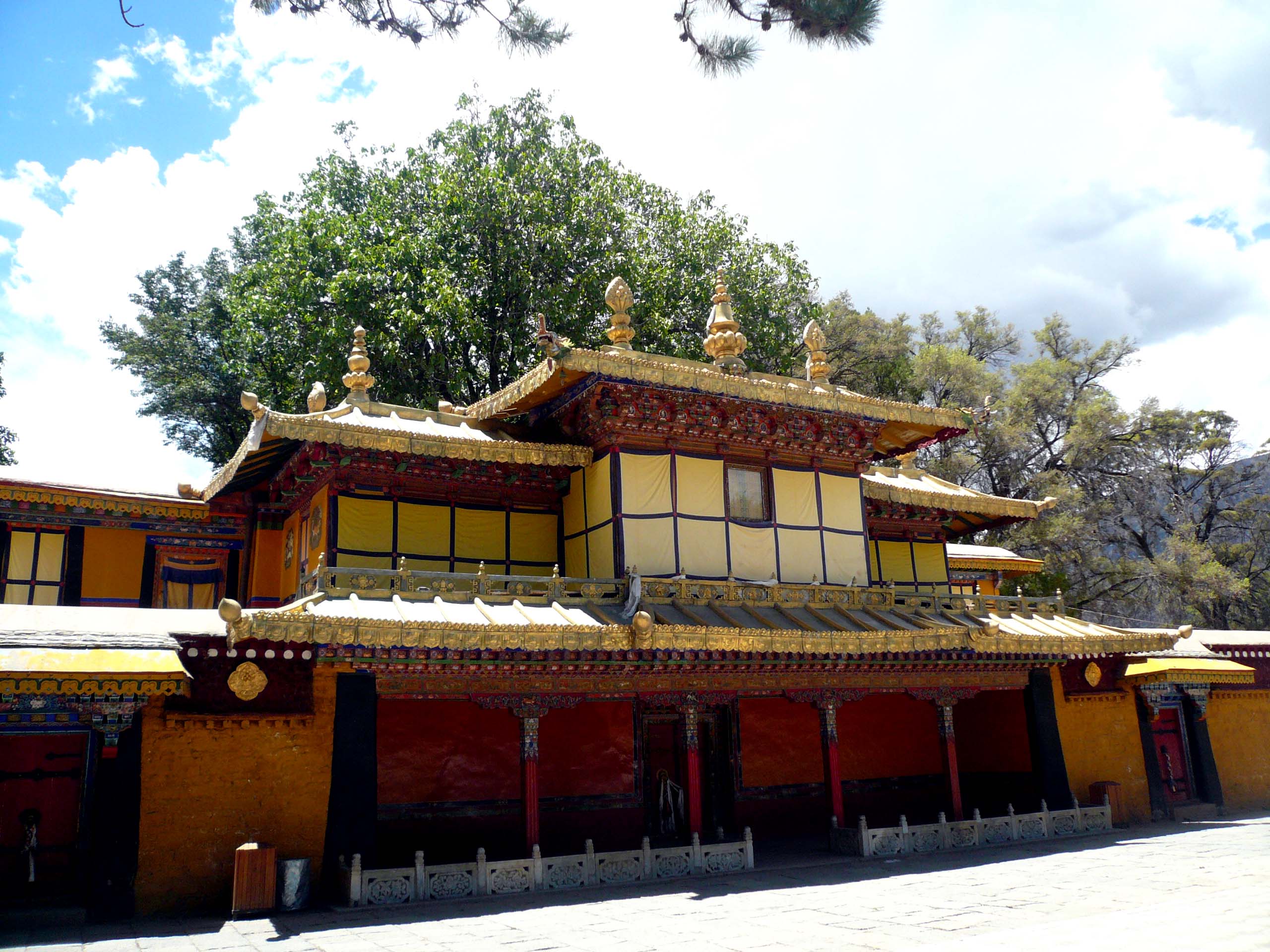 Performances used to be held at the open area infront of this building where the Dalai Lama watched from the small window above.